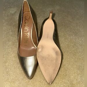 Calvin Klein Kirsten Heels Gold